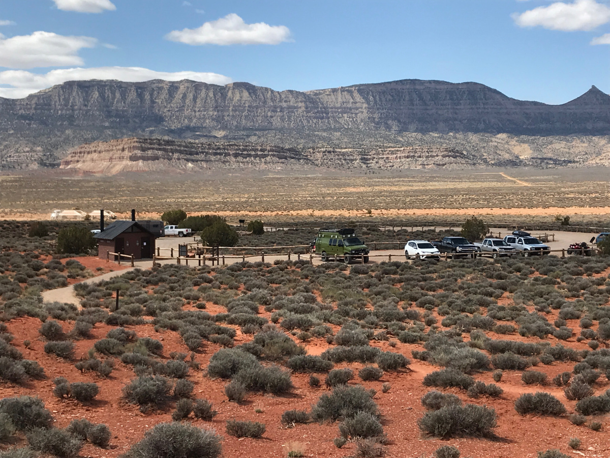 Dry Fork parking lot and trailhead