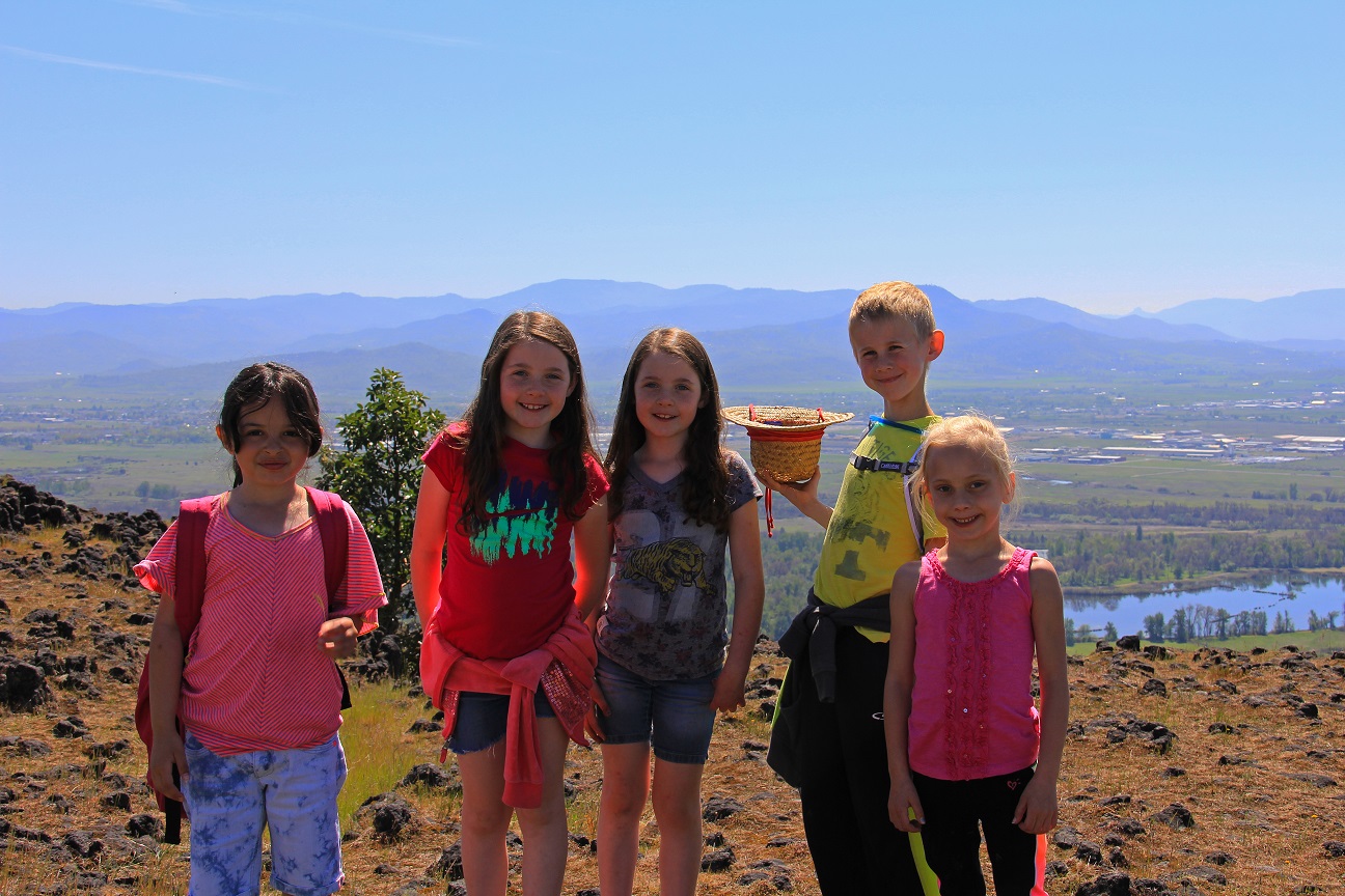 Students from Jackson and Josephine county school districts in Oregon go on a guided hike as part of the Table Rocks Environmental Education Program on May 14, 2015. BLM photo