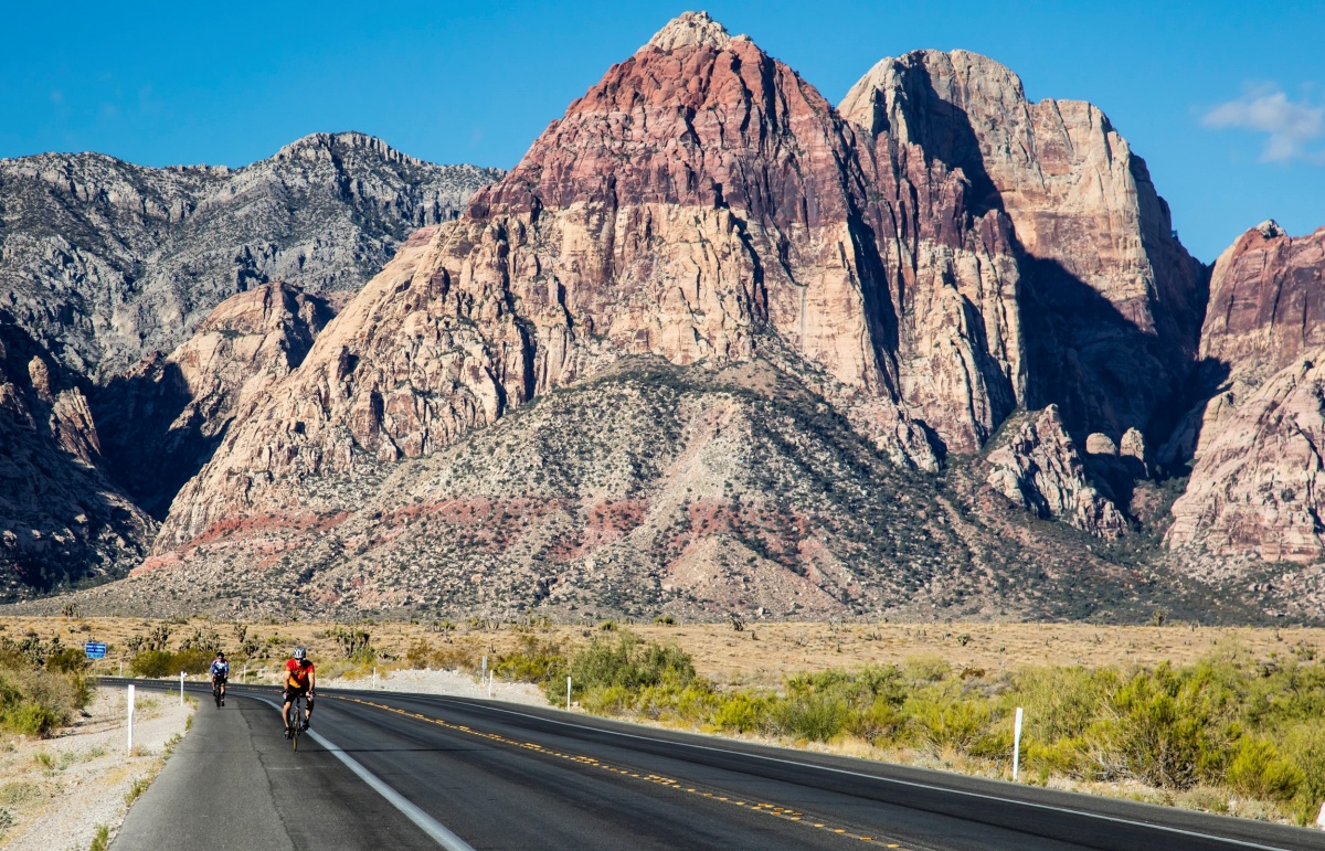 Photo of road bikers in Red Rock Canyon