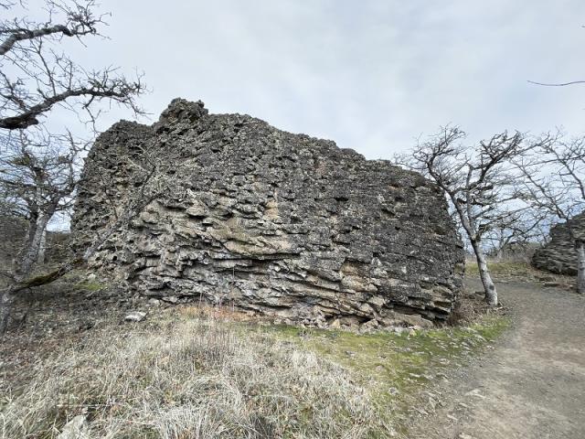 Large Monolith at upper table rock BLM Photo