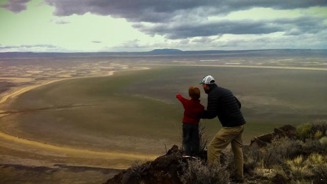 Family viewing the Warner Wetlands from the Warner Valley Overlook