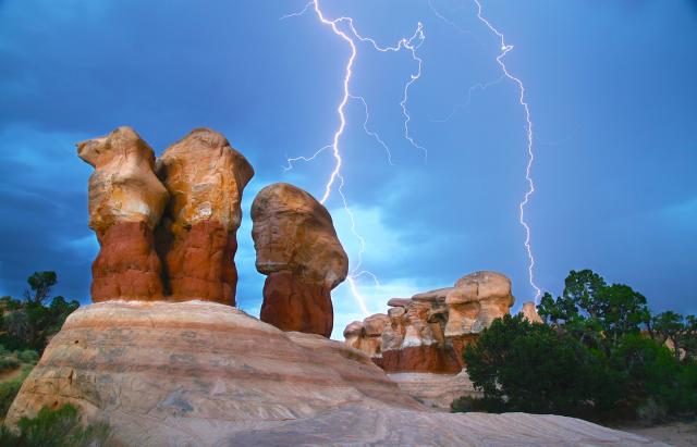 A lighting bolt strikes a hoodoo in the GSENM.