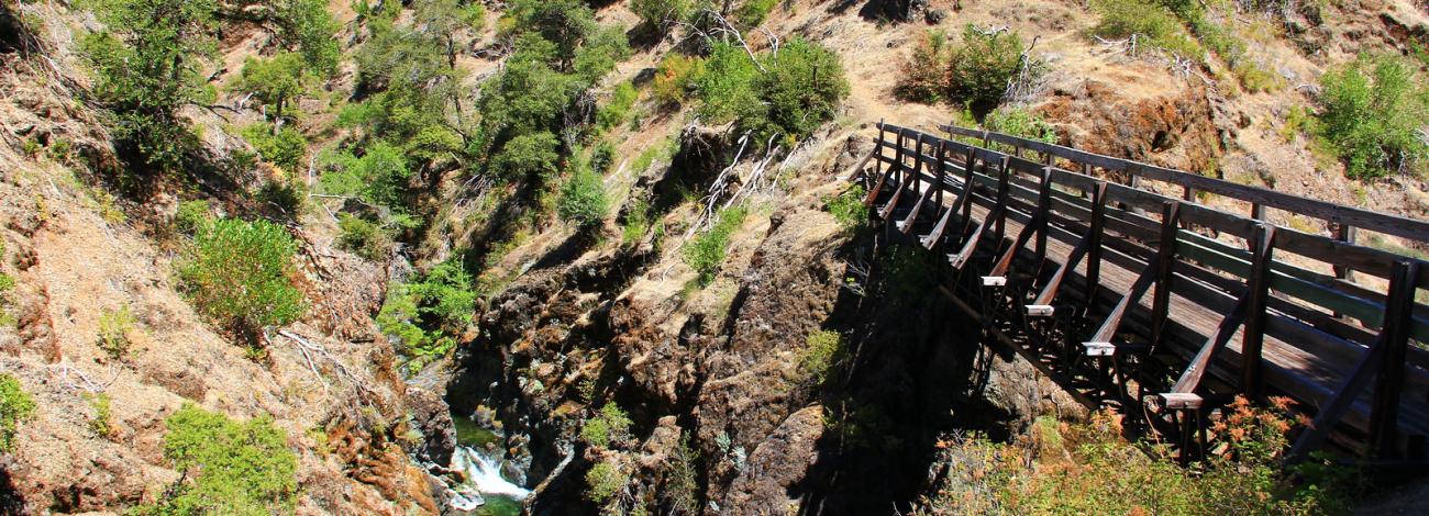Footbridge over Mule Creek