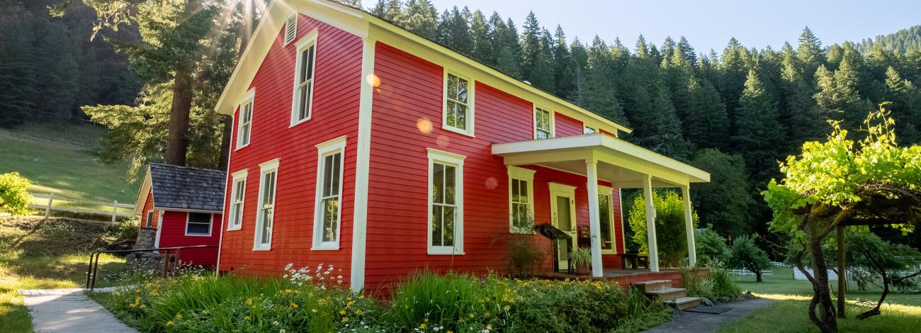 Rogue River Ranch Building