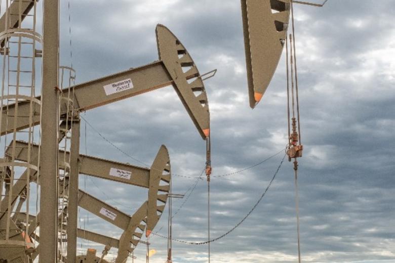 Oil Rig BLM WY